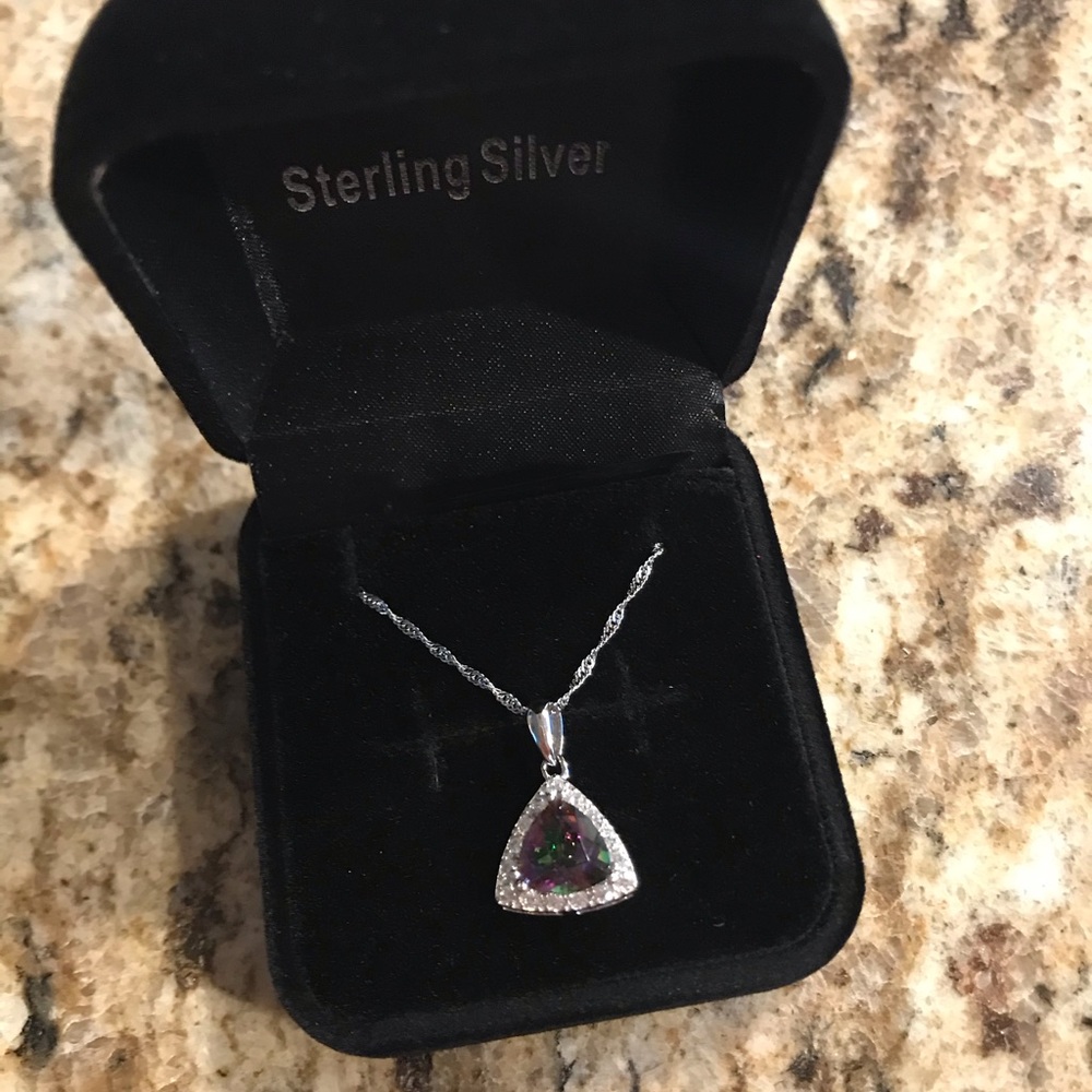 Pretty Necklace